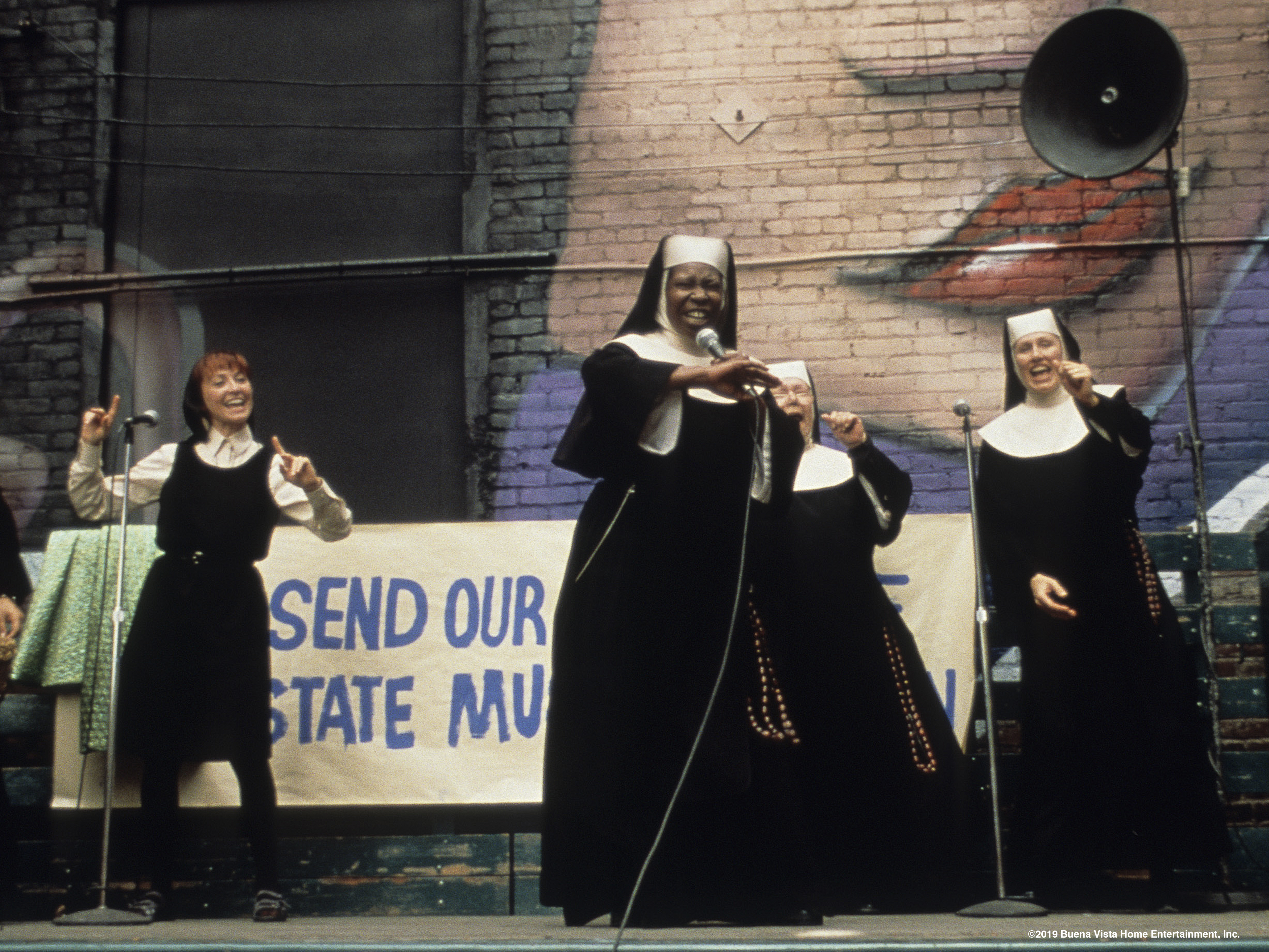 Sister Act 2: Back in the Habit - Full Cast &amp; Crew - TV Guide