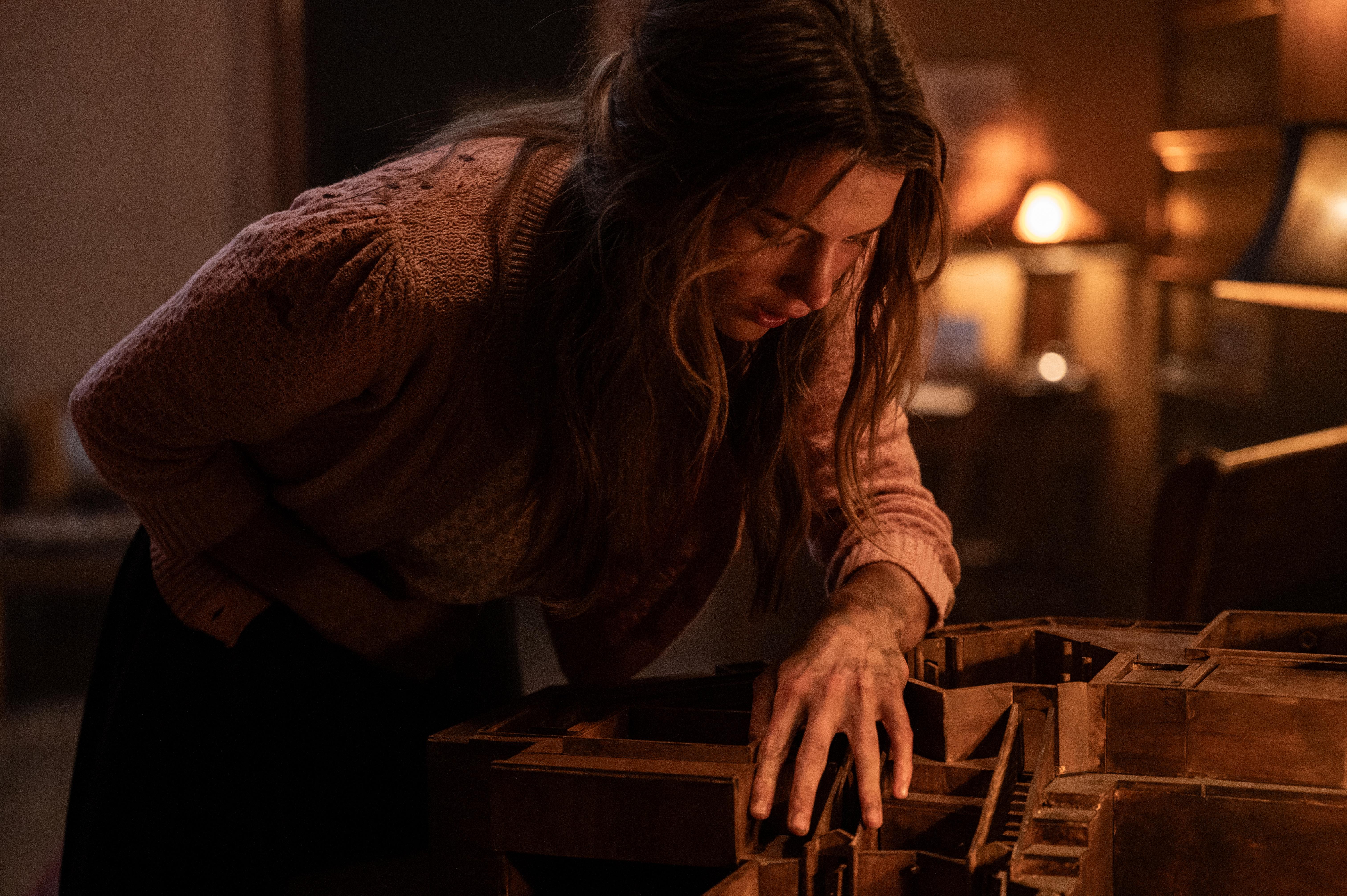 Heretic - Full Cast & Crew - TV Guide