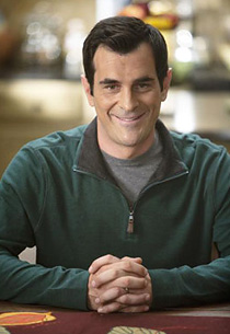Modern Family's Ty Burrell Wants Co-Stars to Win in a "Same-Sex Emmy