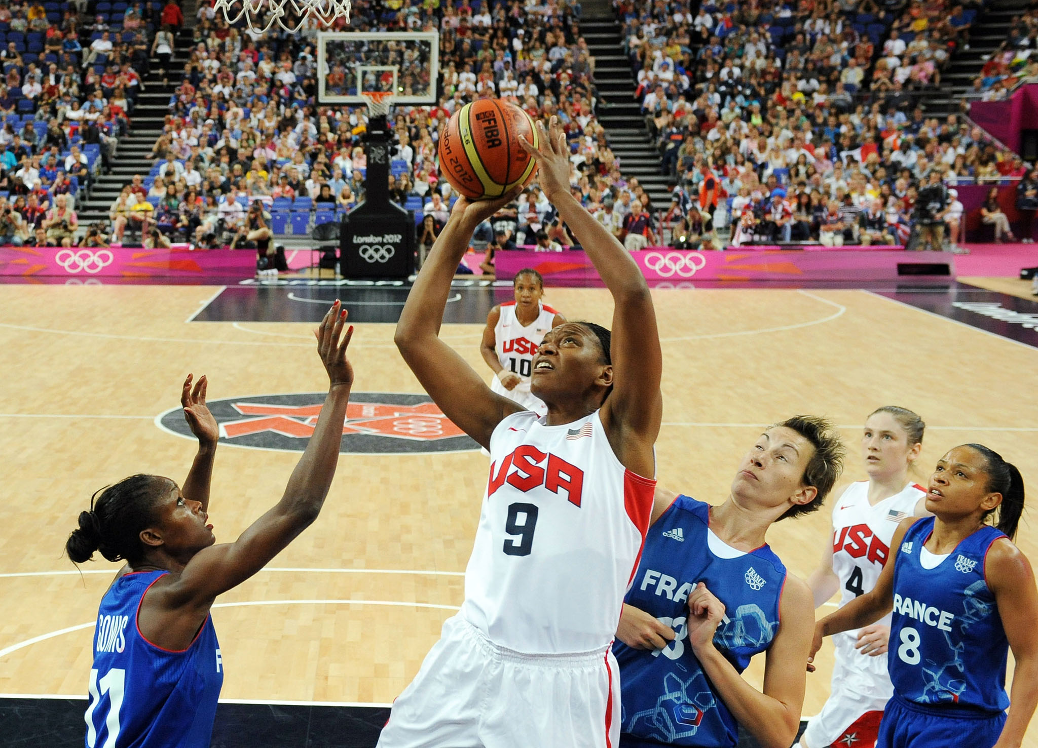 olympic-moments-womensbasketball1.jpg