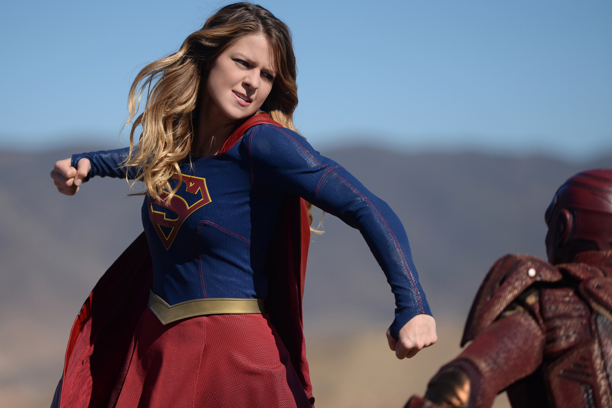 banda Genuino Contar Supergirl Loses Her Powers and Has To Live As Civilian - TV Guide