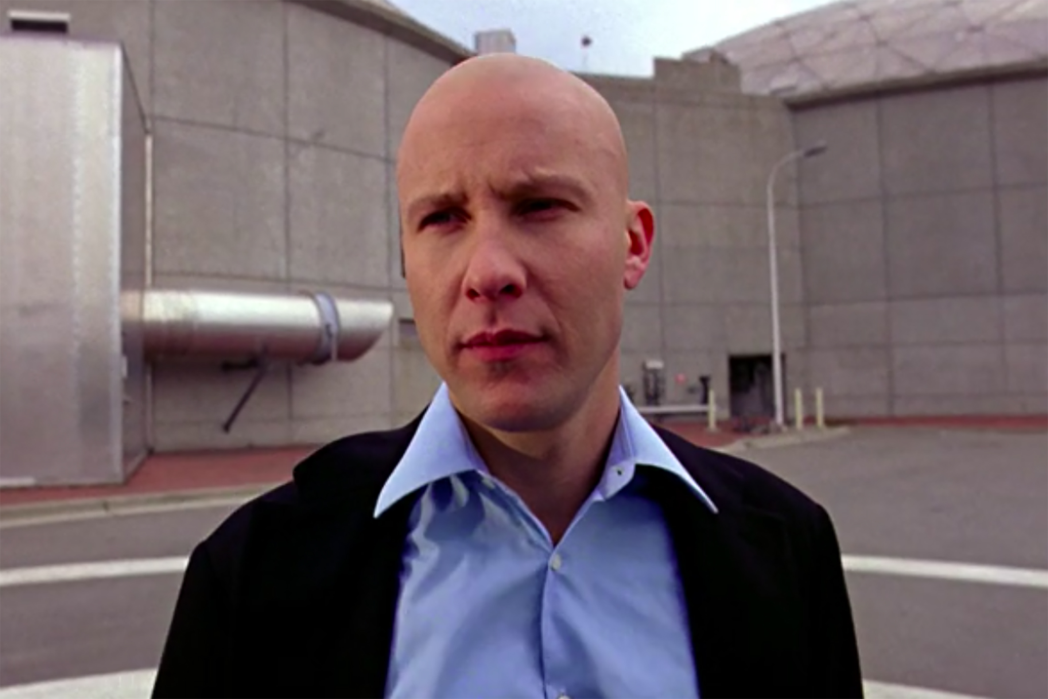 Smallville S Lex Luthor Won T Appear In Arrowverse Crossover Says Michael Rosenbaum Tv Guide