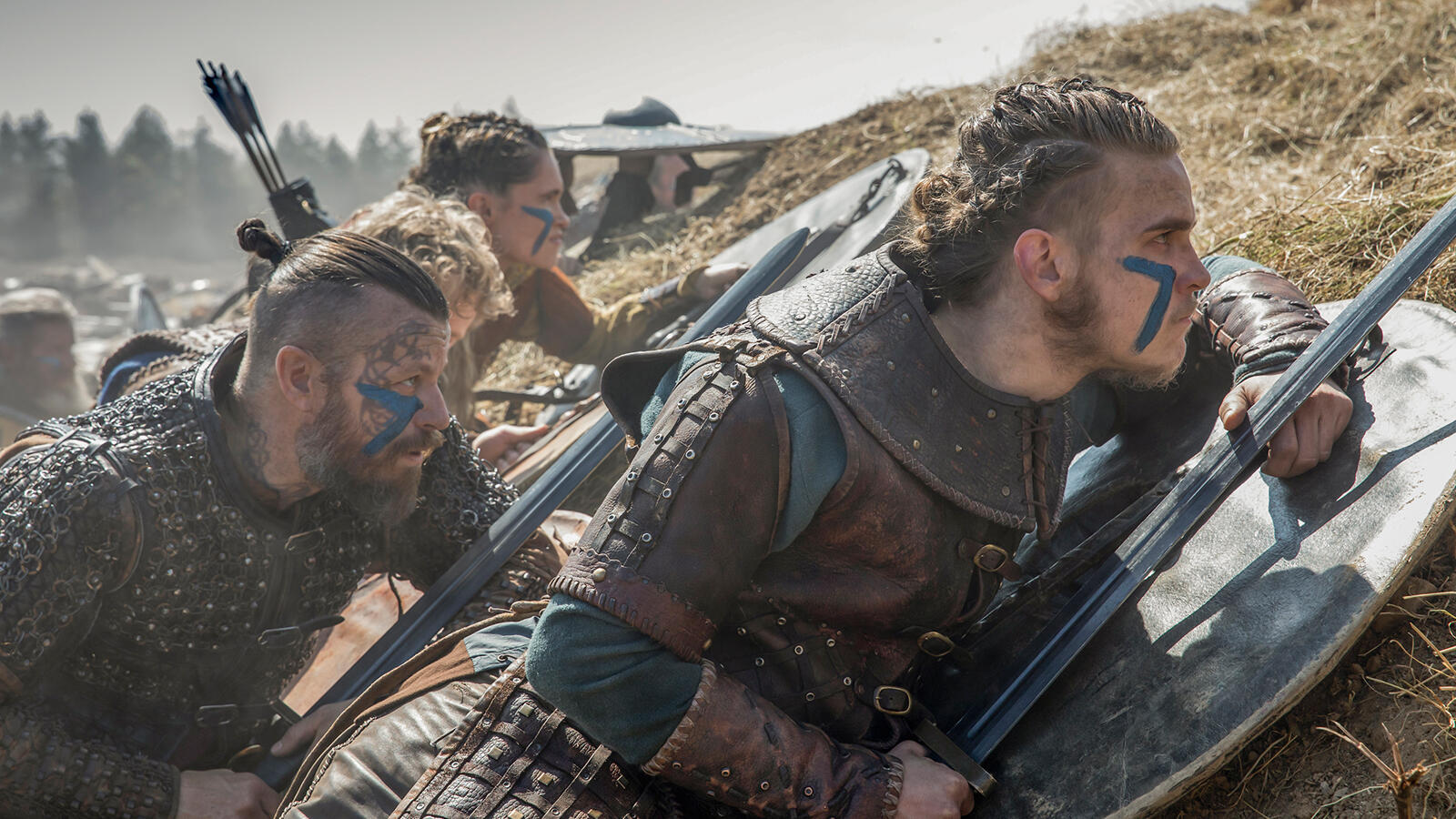 Vikings' Alexander Ludwig teases Bjorn's death as finale trailer drops
