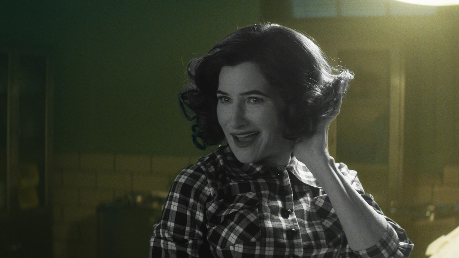 Kathryn Hahn, Agatha All Along
