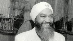 People Magazine Investigates: Cults, Season 1 Episode 4 image