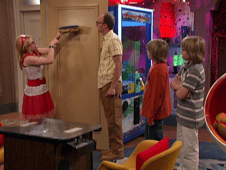 The Suite Life of Zack & Cody, Season 3 Episode 8 image