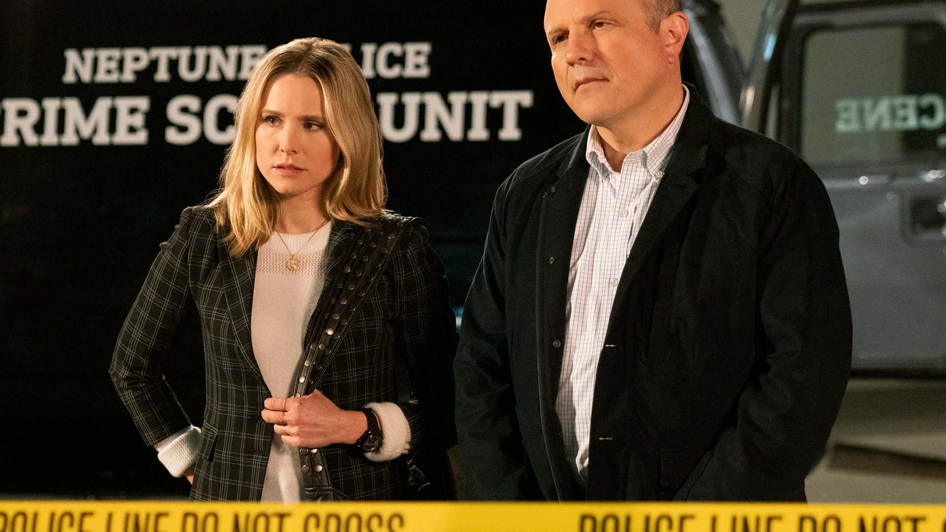 Kristen Bell and Enrico Colantoni, Veronica Mars