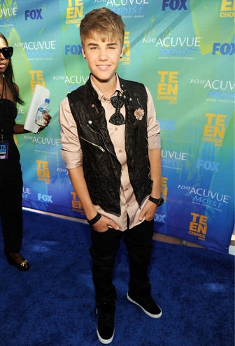 Justin Bieber - The 2011 Teen Choice Awards, August 7, 2011