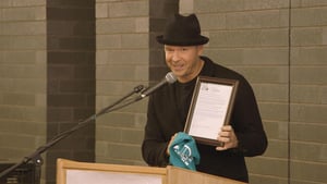 Donnie Loves Jenny, Season 3 Episode 5 image