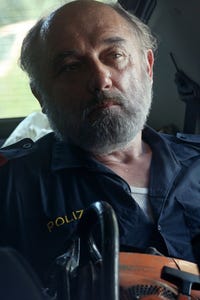 Karl Fischer as Lorenzo Vianello