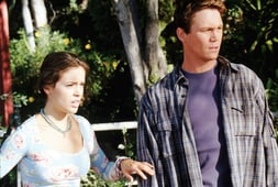 Charmed, Season 2 Episode 8 image