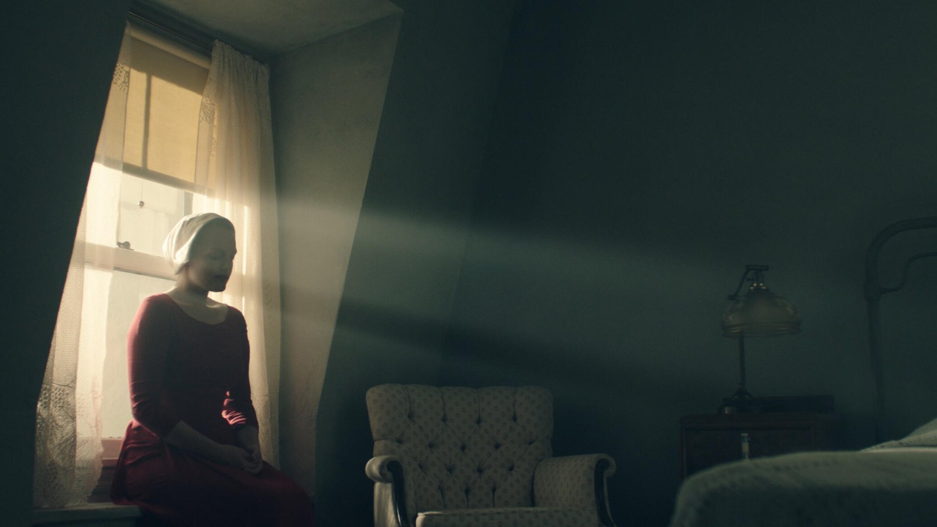 Elisabeth Moss, The Handmaid's Tale