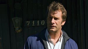 Hung, Season 1 Episode 1 image