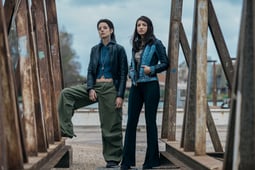 Suburræterna, Season 1 Episode 6 image