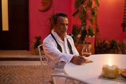 Acapulco, Season 1 Episode 10 image