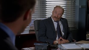 Monk, Season 5 Episode 13 image