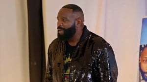 The Rev, Season 1 Episode 1 image