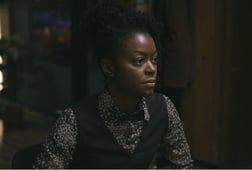 Station Eleven, Season 1 Episode 3 image