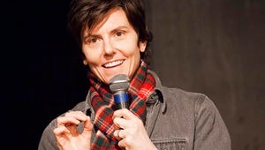 Tig Notaro Reveals Her Double Mastectomy Scars While Performing Topless