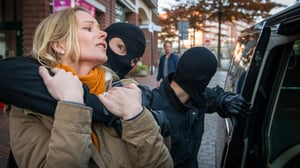 Notruf Hafenkante, Season 11 Episode 14 image