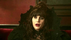 What We Do in the Shadows, Season 1 Episode 1 image