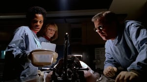 CSI: Crime Scene Investigation, Season 1 Episode 4 image