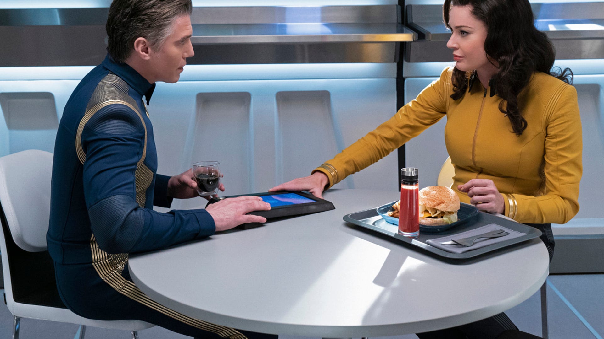 ​Anson Mount and Rebecca Romijn, Star Trek: Discovery