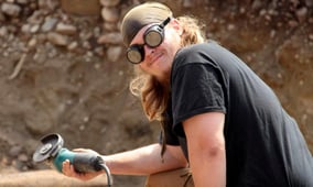 Raising Wild, Season 1 Episode 1 image