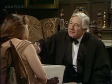 As Time Goes By, Season 1 Episode 4 image