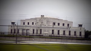 Decoded, Season 2 Episode 1 image