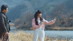 Hello, Me!, Season 1 Episode 16 image