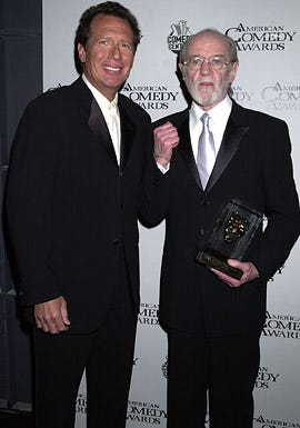 Garry Shandling and George Carlin - The 2001 American Comedy Awards at Universal Studios in Los Angeles, April 22, 2001
