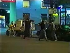 Okupas, Season 1 Episode 9 image