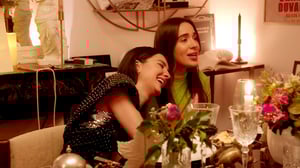 Real Girlfriends in Paris, Season 1 Episode 1 image