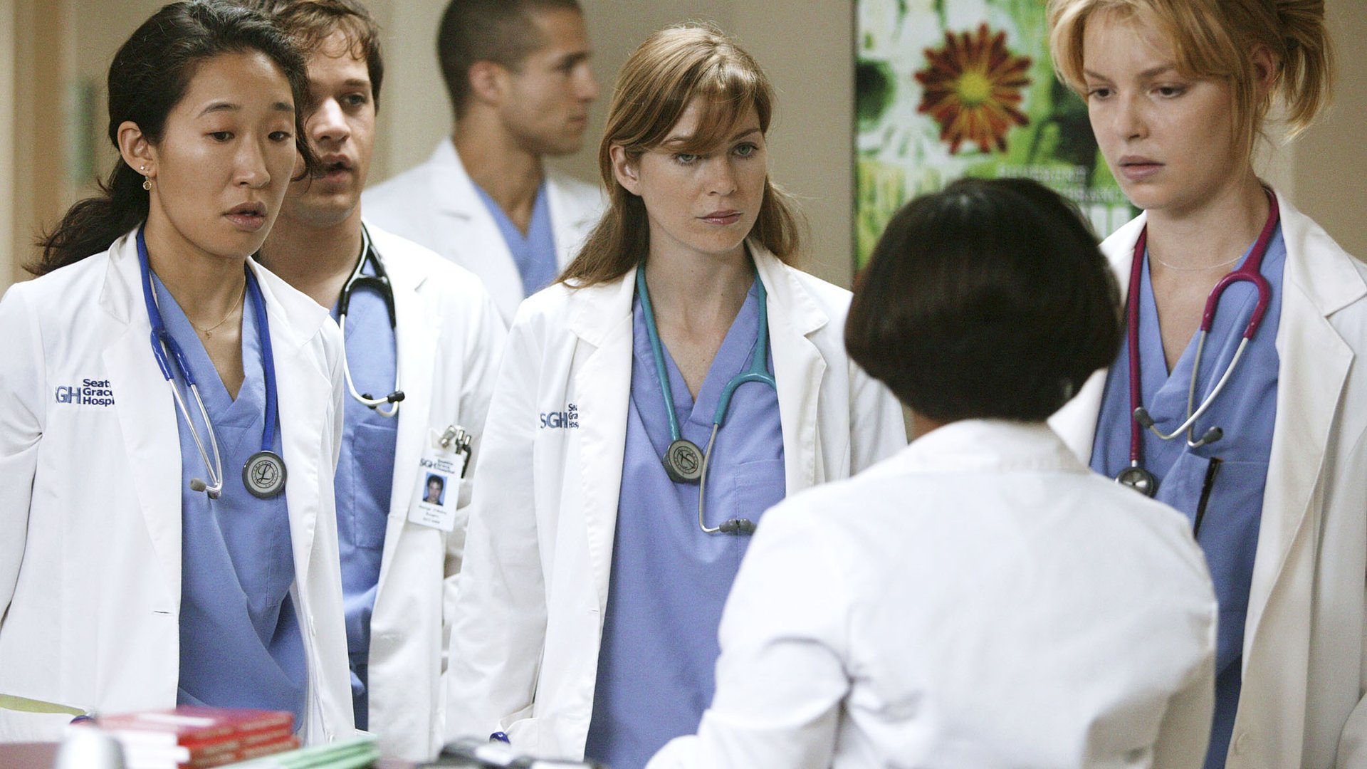 150325-news-greys-anatomy-pompeo.jpg