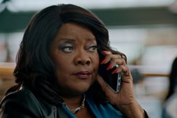 Holidazed, Season 1 Episode 1 image