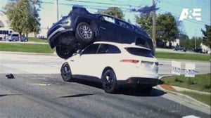 Road Wars, Season 1 Episode 1 image