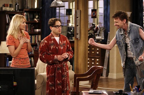 The Big Bang Theory - Season 1 - "The Loobenfeld Decay" - Kaley Cuoco as Penny, Johnny Galecki as Leonard and guest star D.J. Qualls as Toby