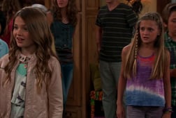 Nicky, Ricky, Dicky & Dawn, Season 1 Episode 17 image