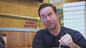 Jersey Shore Family Vacation, Season 3 Episode 1 image