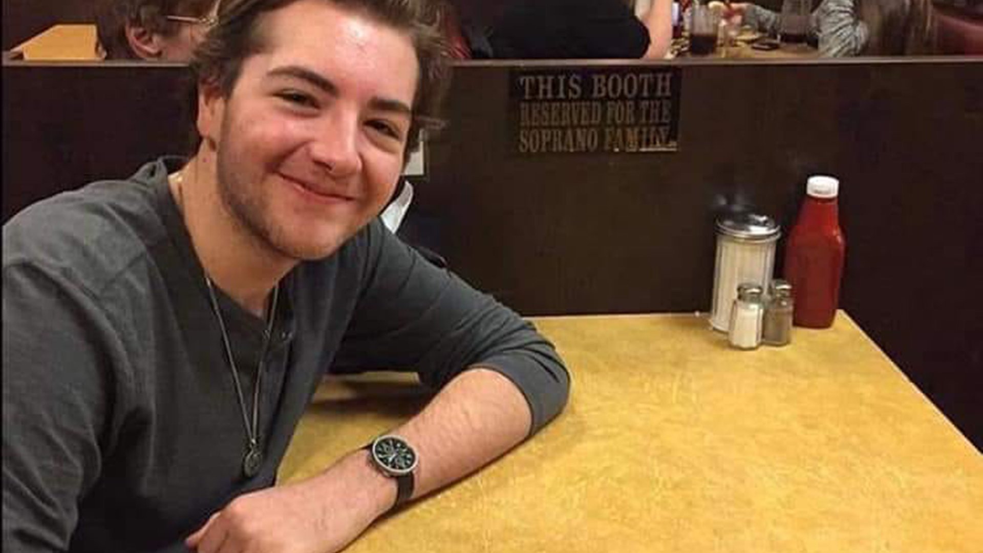 michael-gandolfini-sopranos-restaurant.jpg