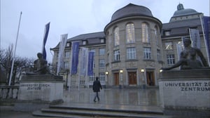 The Physics of Light, Season 1 Episode 2 image