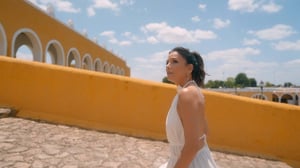 Eva Longoria: Searching for Mexico, Season 1 Episode 2 image