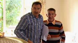 ChuckleVision, Season 18 Episode 8 image