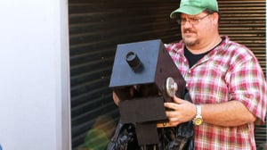Storage Wars: Texas, Season 2 Episode 27 image