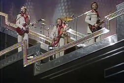 New Faces, Season 6 Episode 21 image