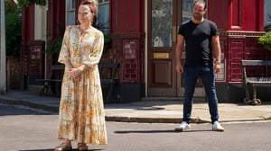 EastEnders: Secrets from the Square, Season 1 Episode 1 image