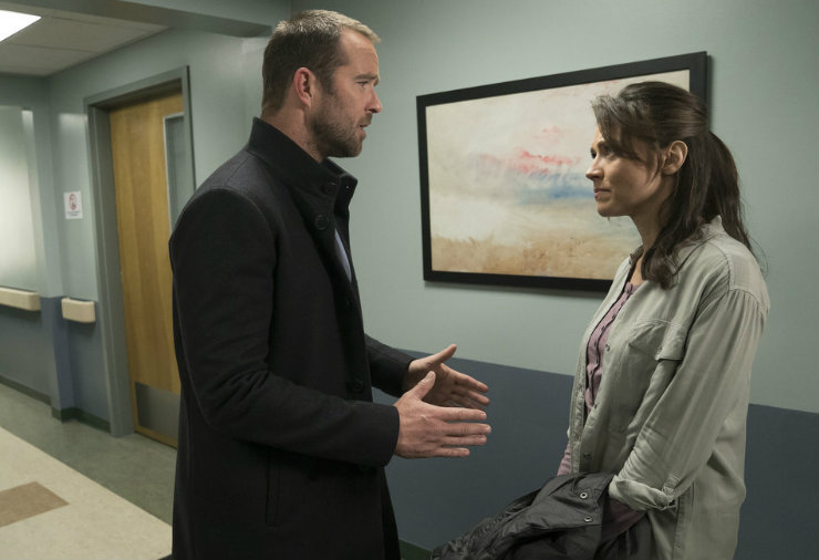 170111-blindspot-211-sullivan-stapleton-hp-lg.jpg
