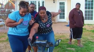 One Big Happy Family, Season 2 Episode 5 image