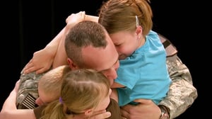 Surprise Homecoming, Season 1 Episode 3 image